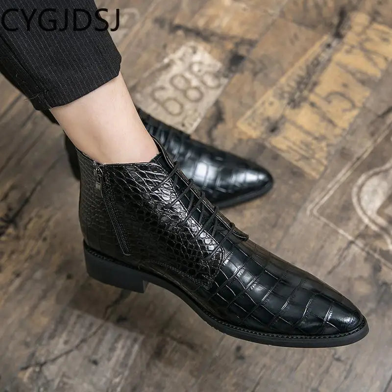 Exquisite Men's Classic Leather Ankle Boots - Fashionable and Elegant